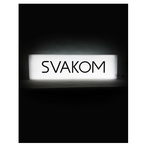 Svakom - Große Leuchttafel Mit Logo