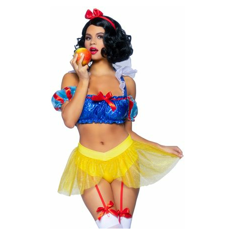 Flirtatious Snow White